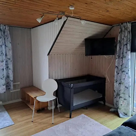 Familienfeundliche Ueber 2 Ebenen Apartament